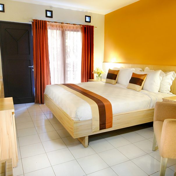 Superior Room - Bedroom - Palace Hotel Cipanas