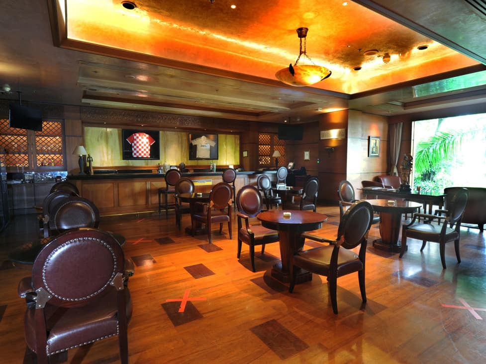 Churchill Wine & Cigar Bar - Hotel Borobudur Jakarta