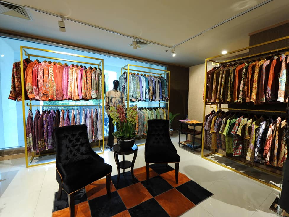 Gift Shop & Merchants - Apparel Outlets - Hotel Borobudur Jakarta
